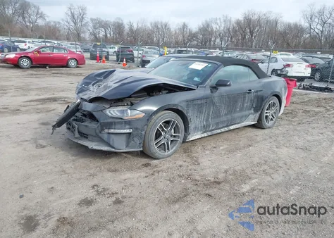 2021 Ford Mustang Ecoboost Premium z USA, uszkodzony, nr VIN 1FATP8UH2M5120209